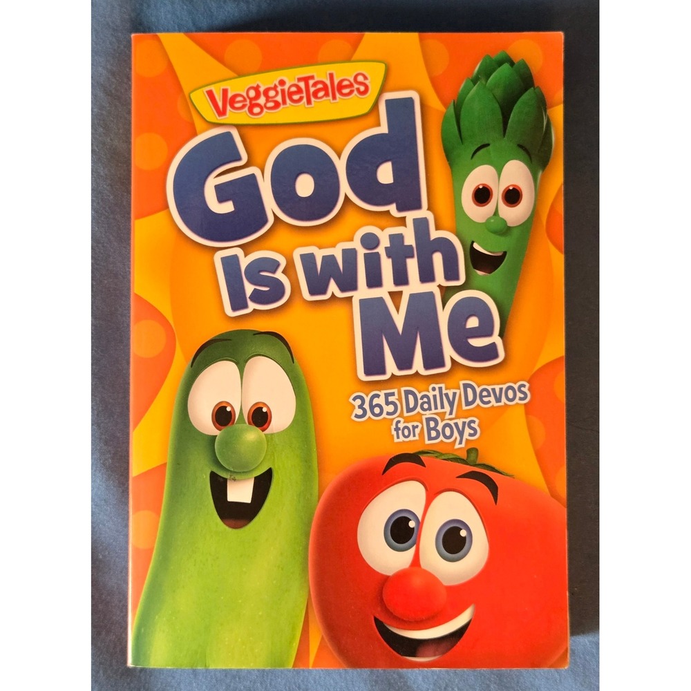 VeggieTales God Is with Me 365 Daily Devos for Boys Paperback Book 9781617955822